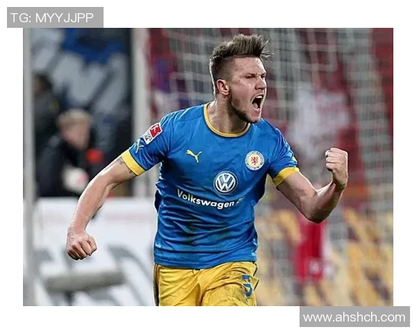 弗赖堡主场迎战不伦瑞克期待精彩对决与球队表现的全面分析