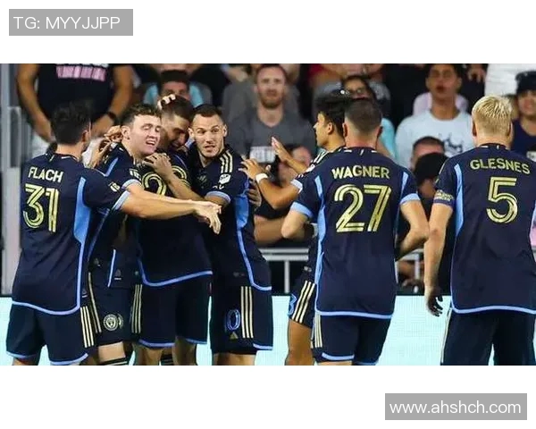 费城联合与踢球者激战正酣谁能在这场对决中笑到最后