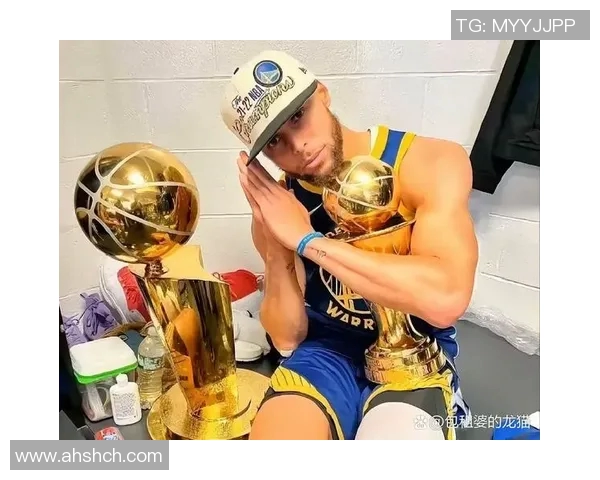 勇士与开拓者激战库里领衔展现超凡实力引领球队争夺胜利