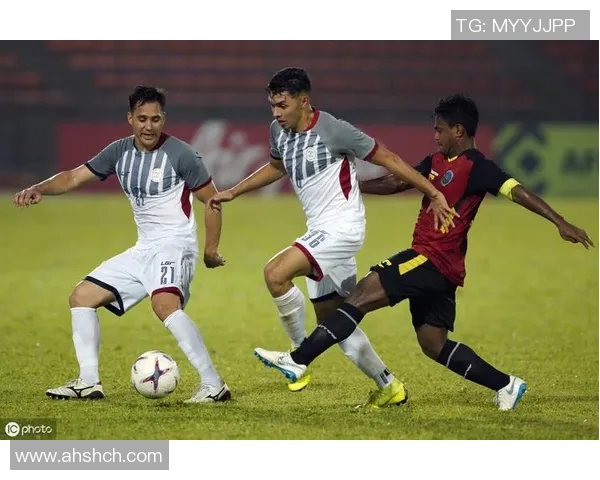 越南与泰国足球比赛直播视频观看指南及精彩回放分析 越南与泰国足球比赛直播视频观看指南及精彩回放分析