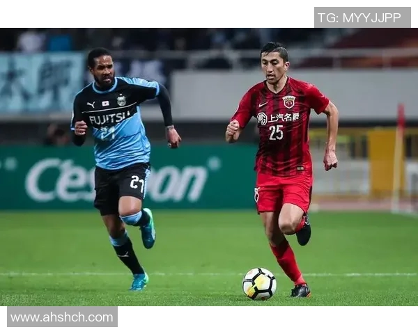 熊本深红与甲府的激烈对决展现足球魅力与团队精神的巅峰对抗